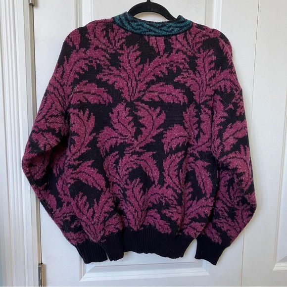 Touch Stone Vintage Black and Purple Crew Neck Sweater - Picture 3 of 5